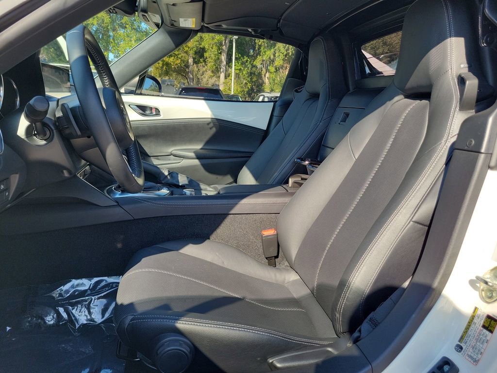 Certified 2024 MAZDA MX-5 Miata RF Grand Touring image 2