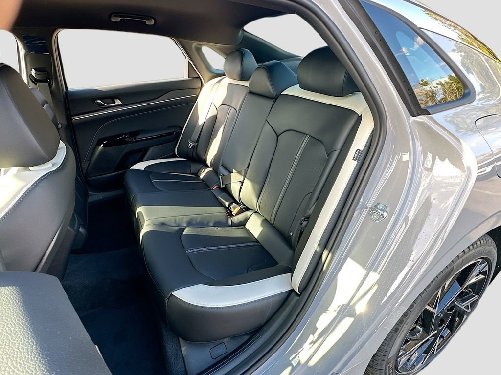 New 2026 Kia K5 GT-Line image 24