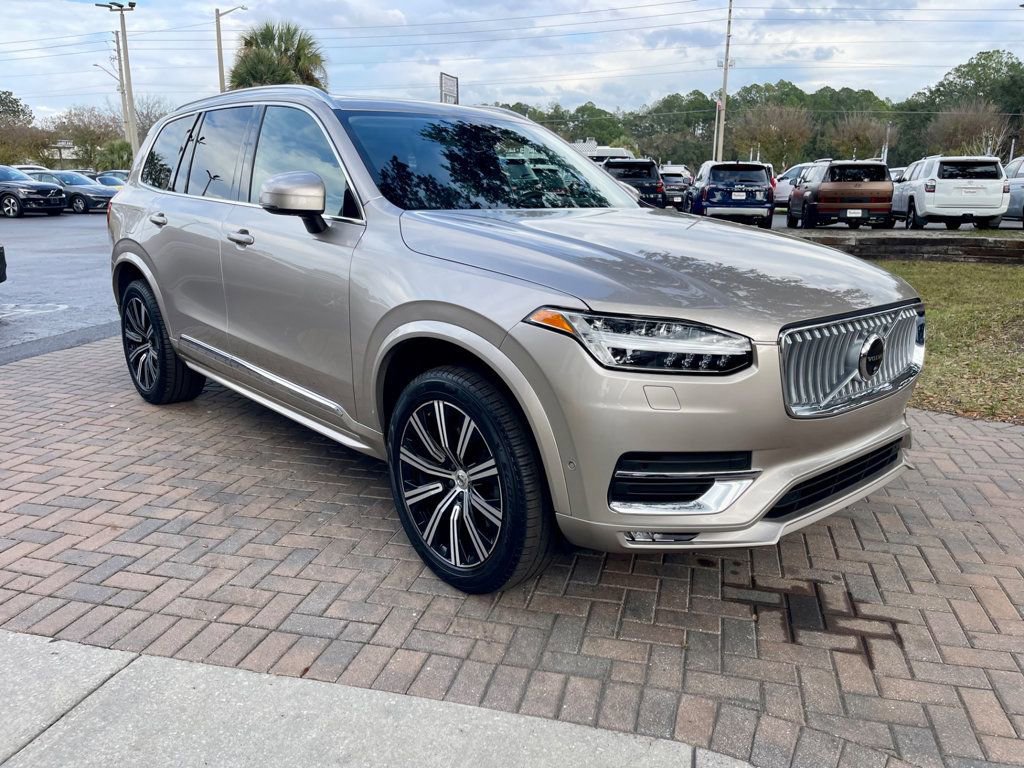 Used 2024 Volvo XC90 B5 Plus image 8