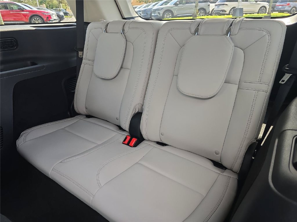 New 2026 Lincoln Aviator Reserve AWD/4WD image 9