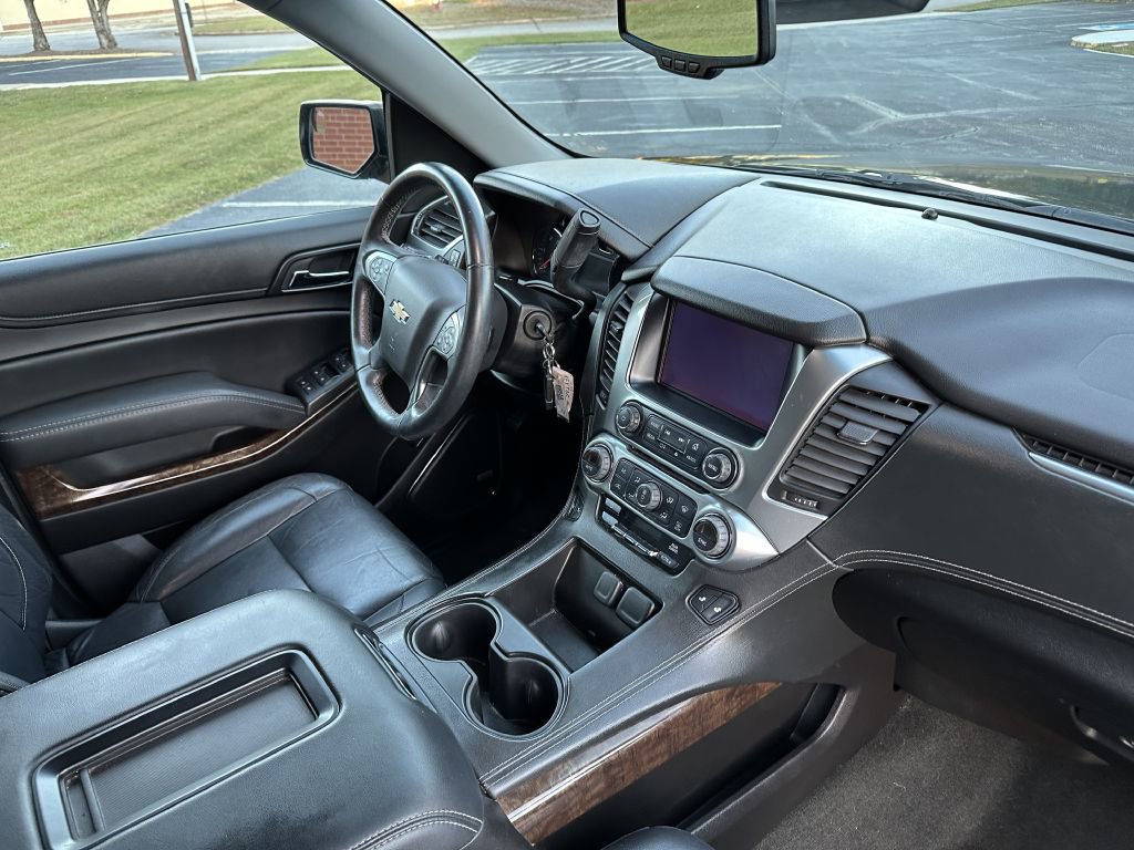 Used 2017 Chevrolet Tahoe LT image 28