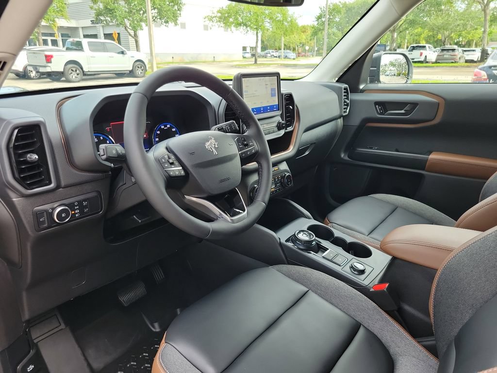 Certified 2024 Ford Bronco Sport Outer Banks w/ Tech Package AWD/4WD image 12