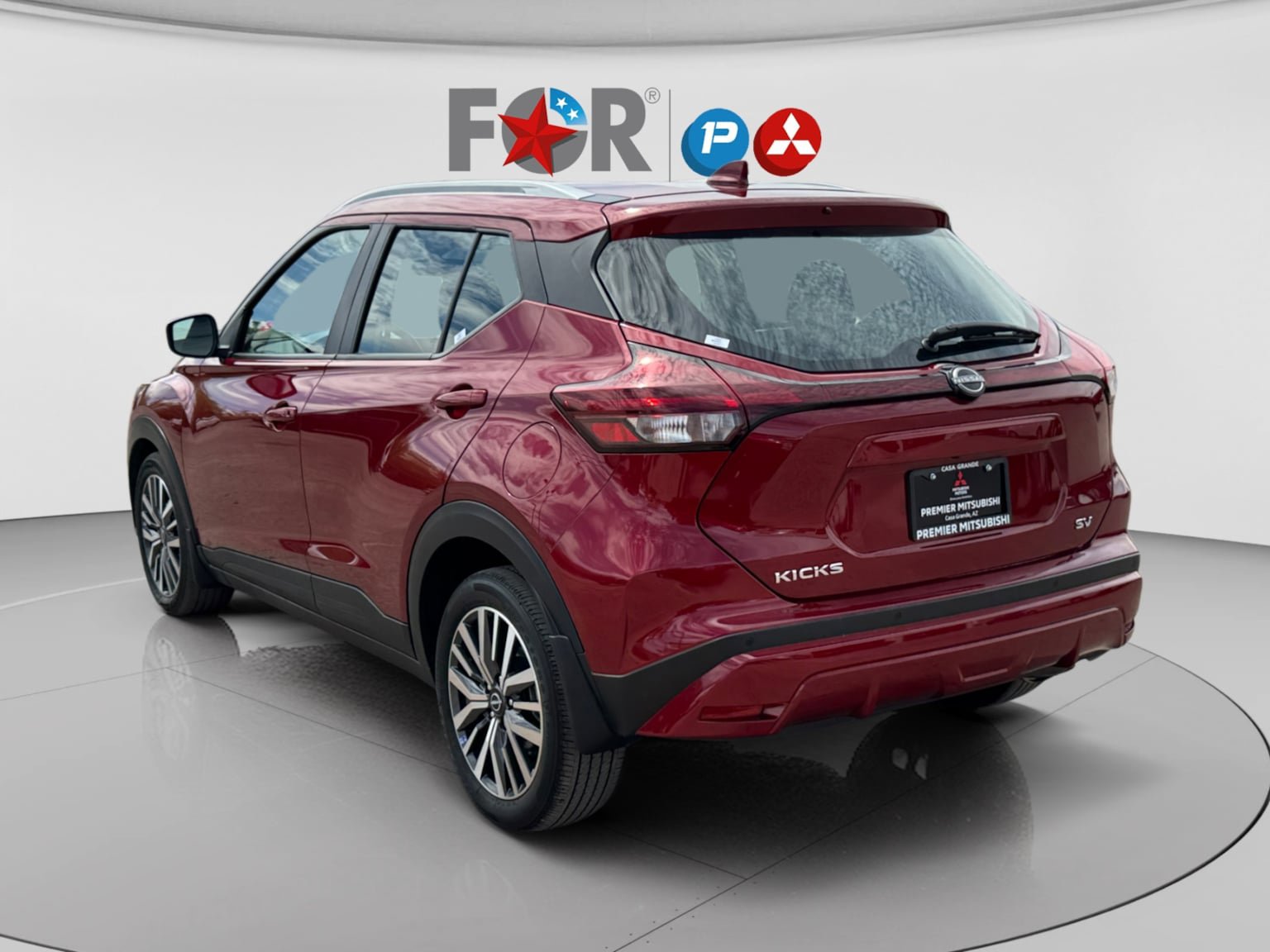 Used 2022 Nissan Kicks SV FWD image 3