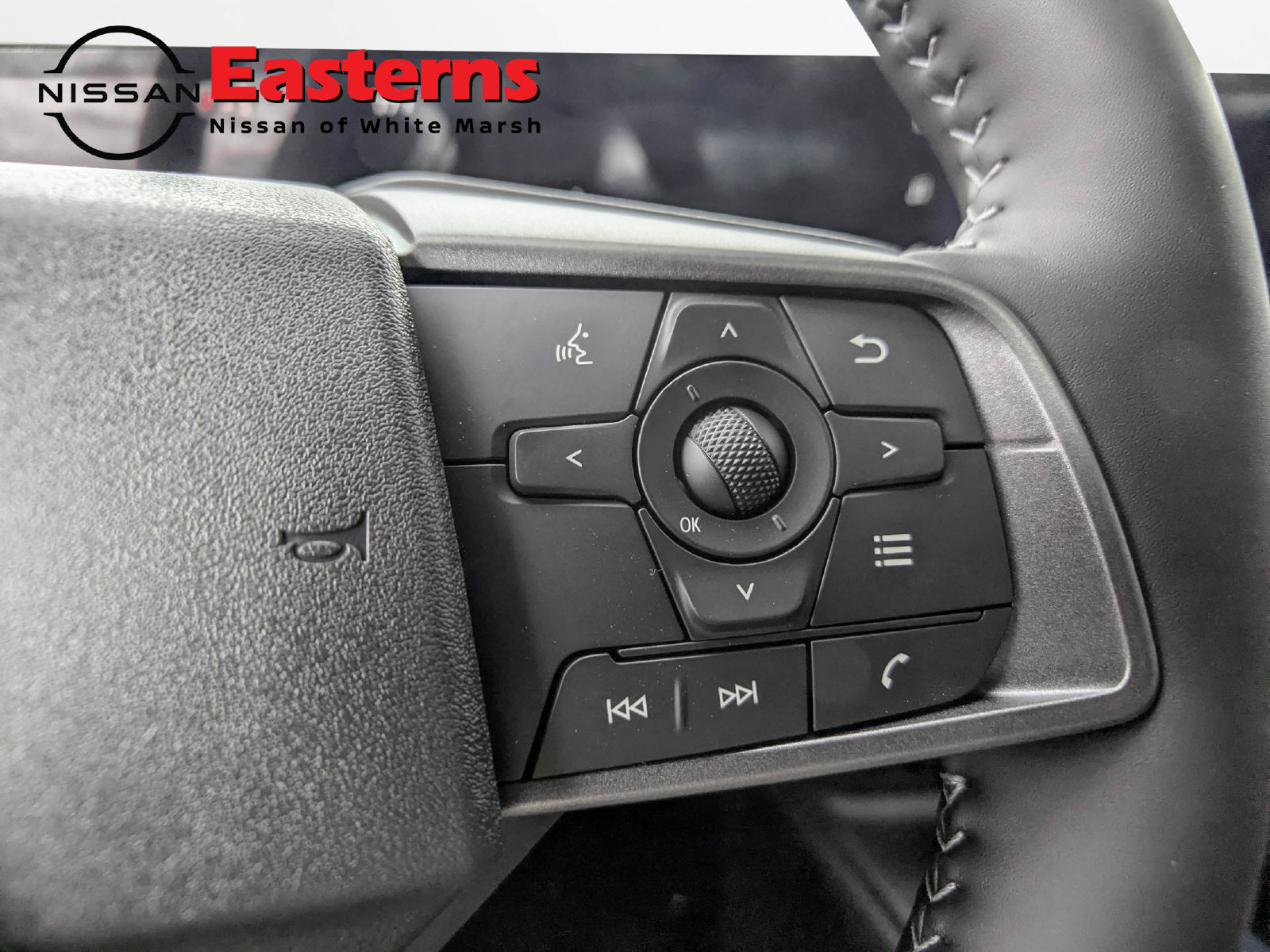 New 2027 Nissan Sentra SV w/ SV Convenience Package FWD image 17