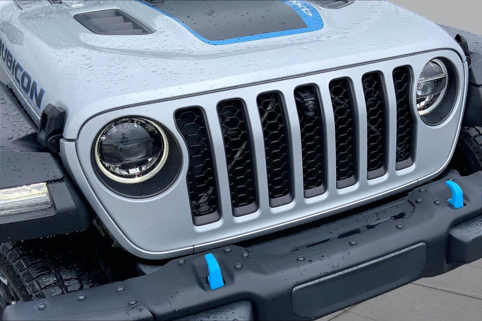 Used 2023 Jeep Wrangler Unlimited Rubicon 4xe w/ Steel Bumper Group AWD/4WD image 30