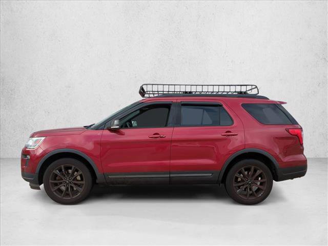 Used 2018 Ford Explorer XLT w/ Equipment Group 202A image 8