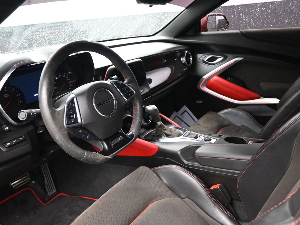 Used 2021 Chevrolet Camaro ZL1 image 23