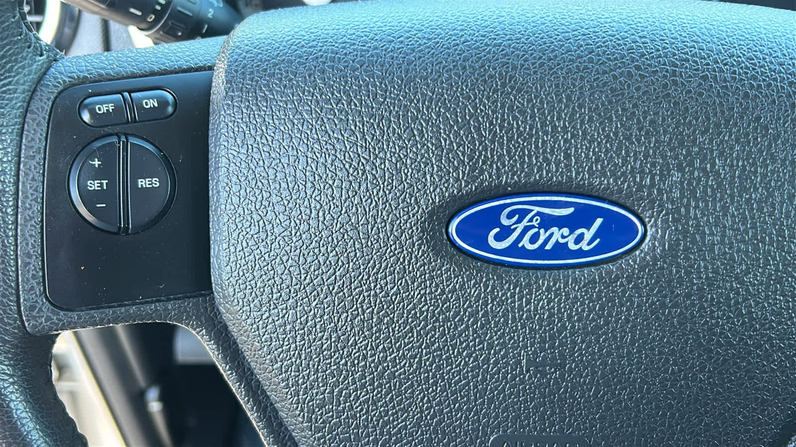 Used 2010 Ford Explorer XLT RWD image 18