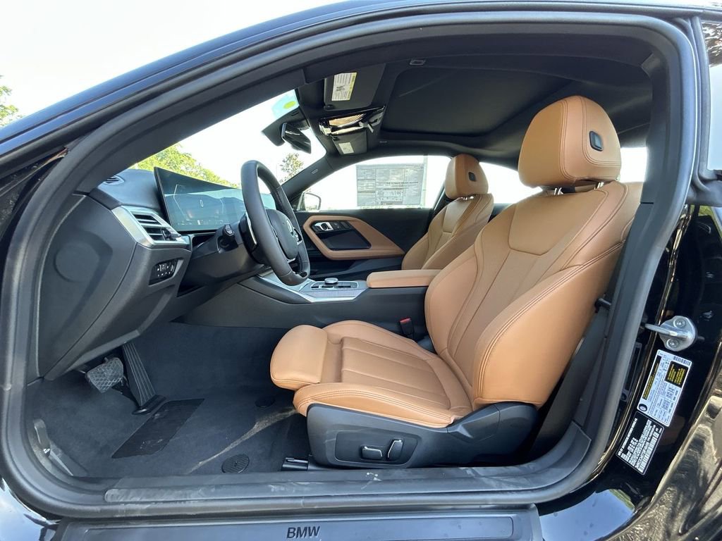 New 2025 BMW 230i Coupe w/ Convenience Package image 15
