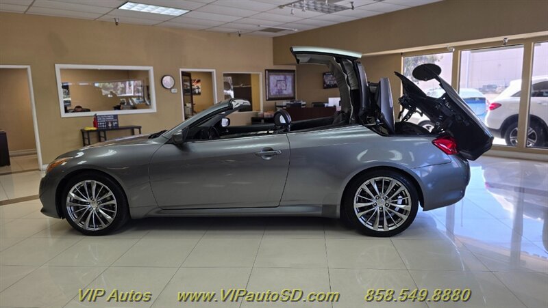 Used 2013 INFINITI G37 Convertible w/ Premium Pkg RWD image 13
