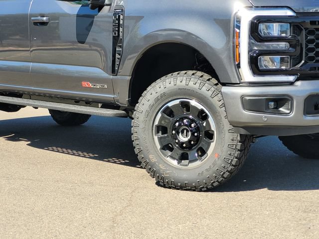 New 2026 Ford F250 Lariat w/ Tremor Off-Road Package AWD/4WD image 2