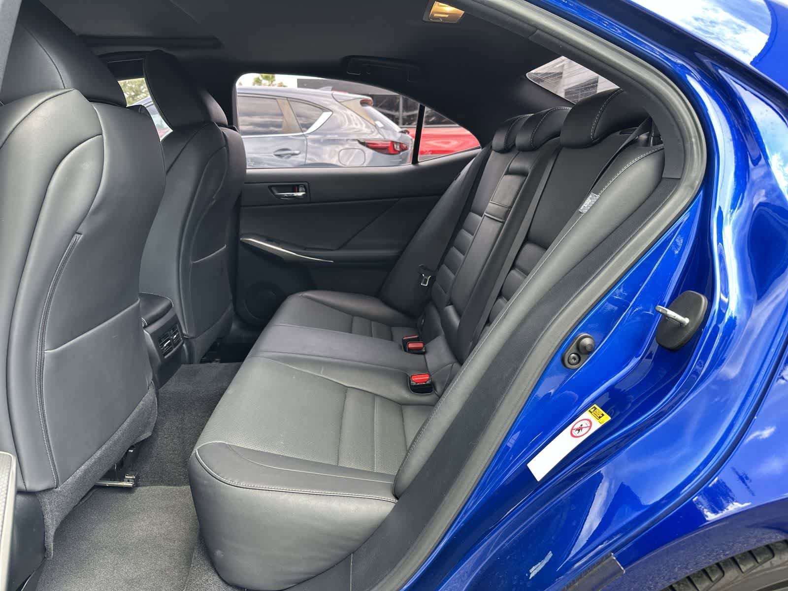 Used 2016 Lexus IS 200t w/ F Sport Package RWD image 4