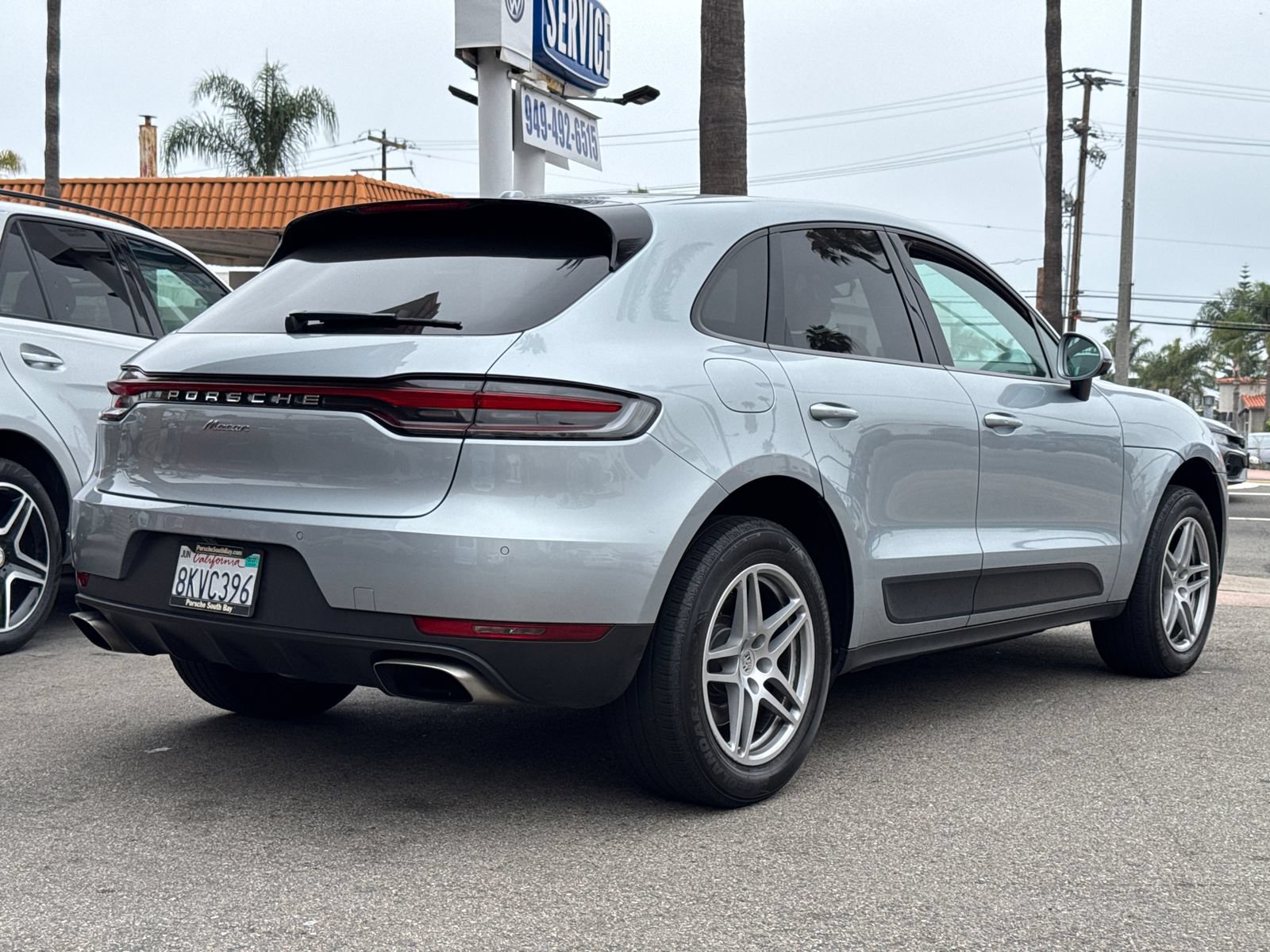 Used 2019 Porsche Macan AWD/4WD image 9