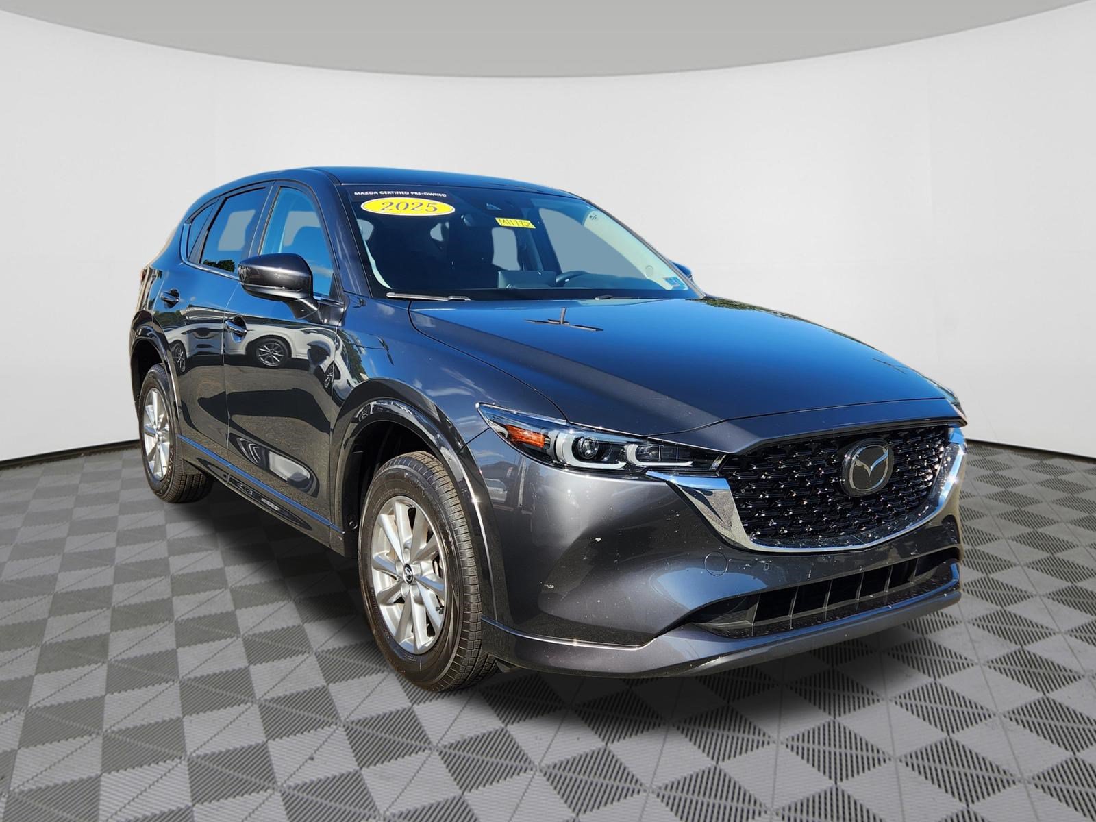 Certified 2025 MAZDA CX-5 AWD 2.5 S w/ Select Package image 1