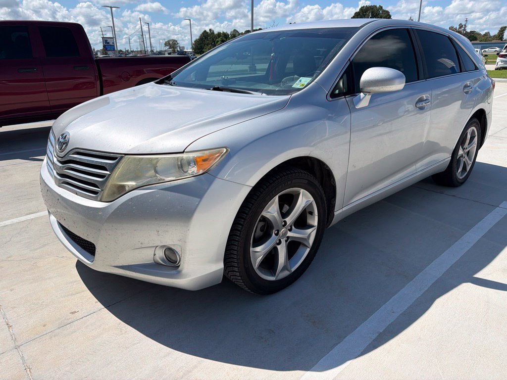 Used 2012 Toyota Venza XLE FWD image 1