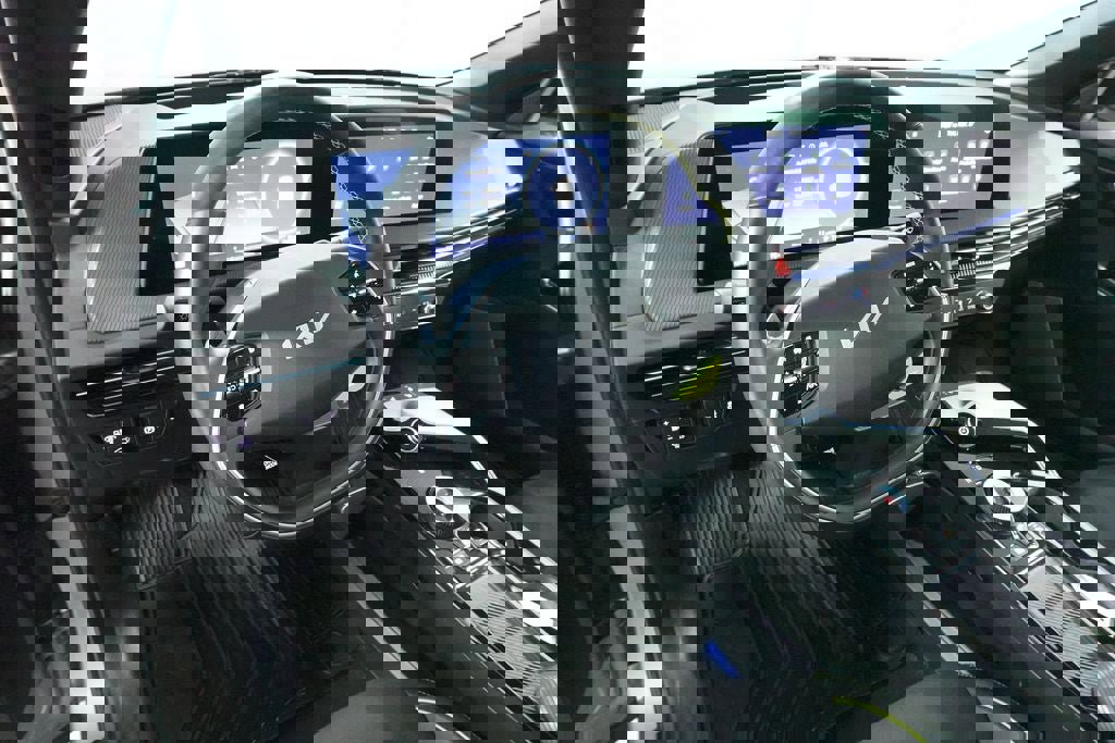 Used 2024 Kia EV6 GT image 27