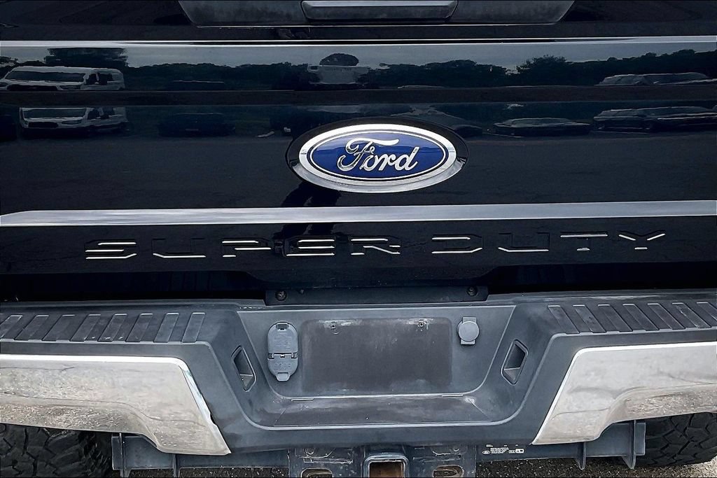Used 2017 Ford F250 XLT AWD/4WD image 7