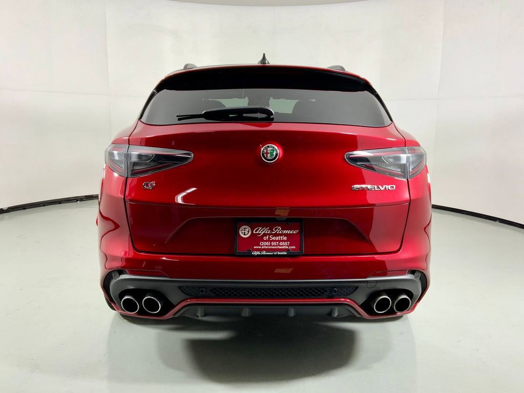 Used 2024 Alfa Romeo Stelvio Quadrifoglio w/ Active Assist Plus Package AWD/4WD image 13