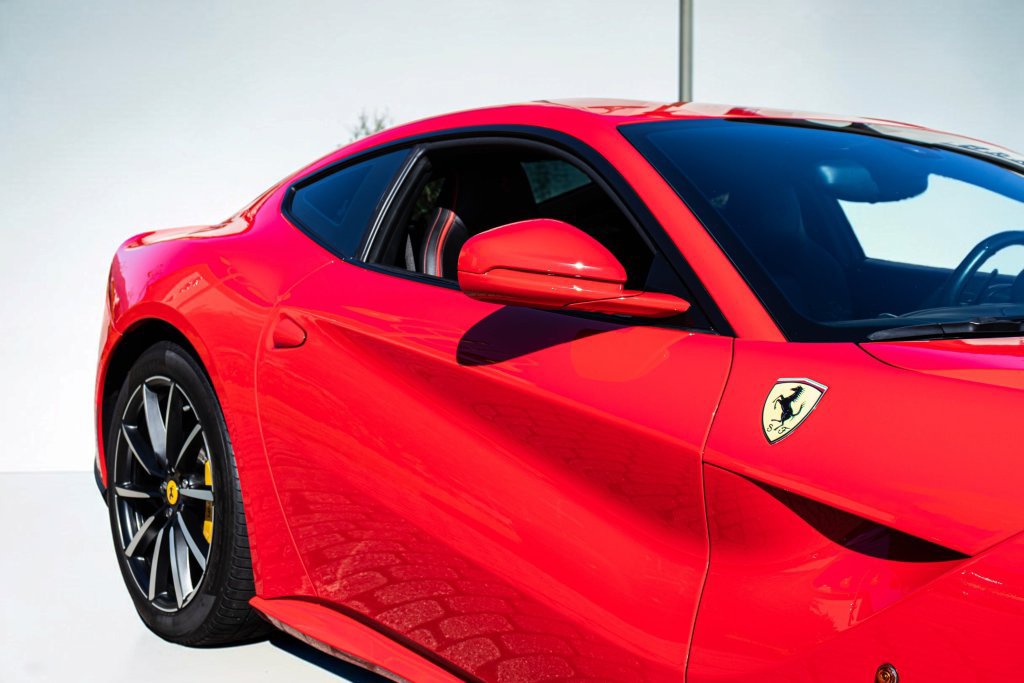 Used 2014 Ferrari F12 Berlinetta RWD image 14