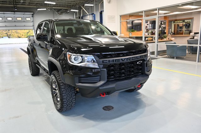 Used 2022 Chevrolet Colorado ZR2 image 3