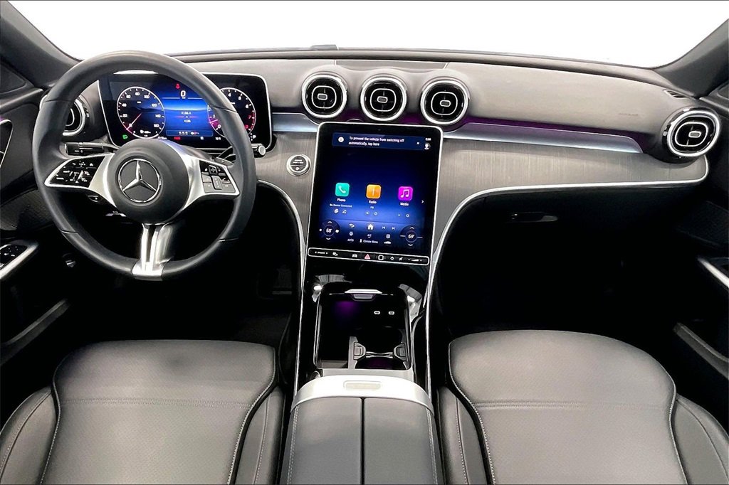 Used 2025 Mercedes-Benz C 300 Sedan image 15