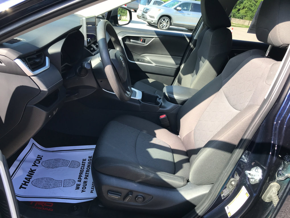 Certified 2025 Toyota RAV4 XLE AWD/4WD image 21