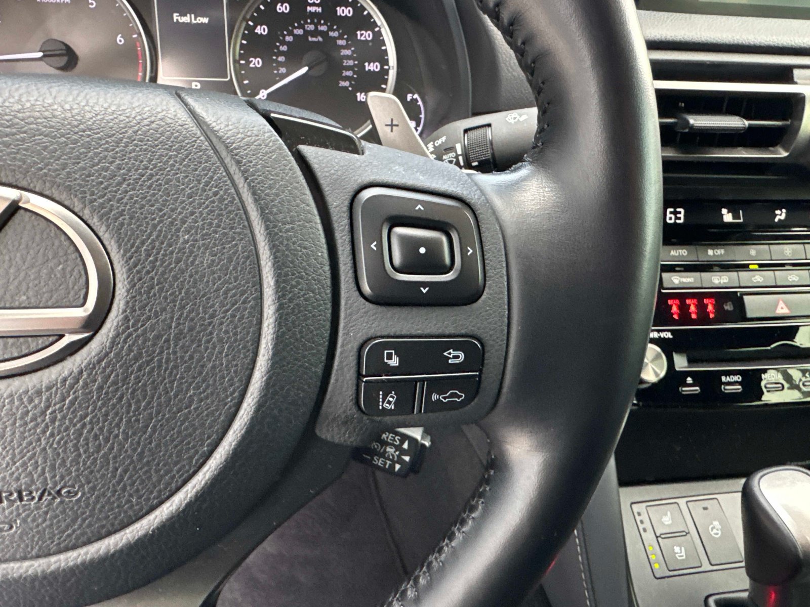 Used 2022 Lexus IS 300 w/ Premium Package RWD image 28