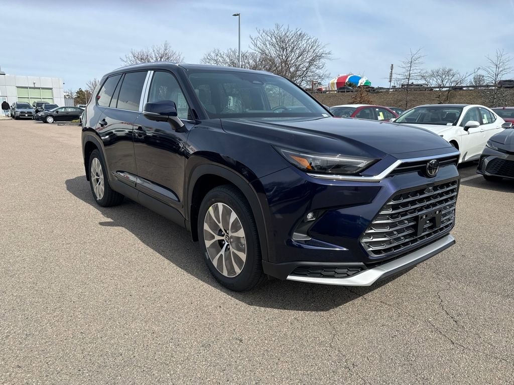 New 2026 Toyota Grand Highlander MAX Limited image 13
