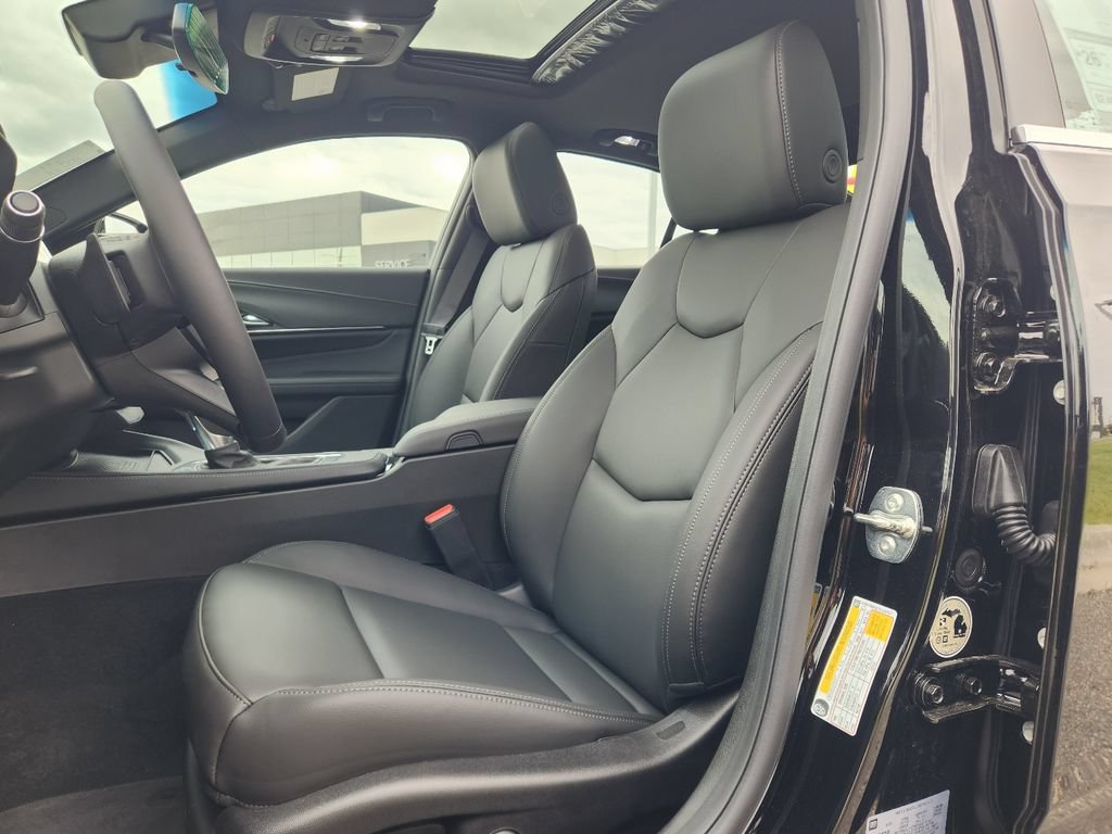 New 2026 Cadillac CT4 Luxury w/ Sun And Sound Package RWD image 3