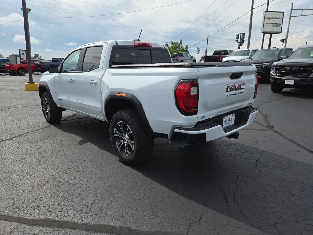 Certified 2023 GMC Canyon AT4 w/ AT4 Premium Package AWD/4WD image 5