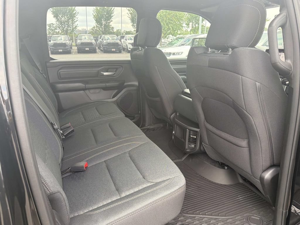 New 2026 RAM 1500 Warlock AWD/4WD image 18