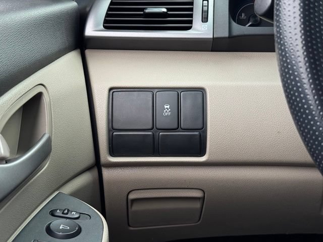 Used 2012 Honda Odyssey LX image 32