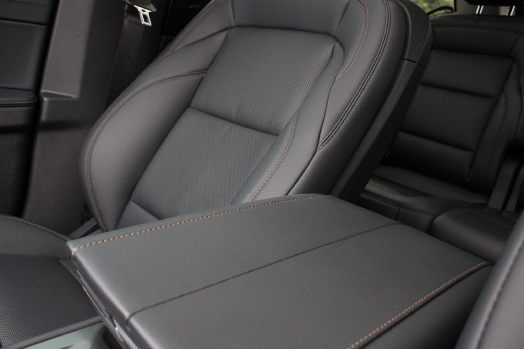 New 2026 Lincoln Nautilus Premier w/ Equipment Group 102A AWD/4WD image 20