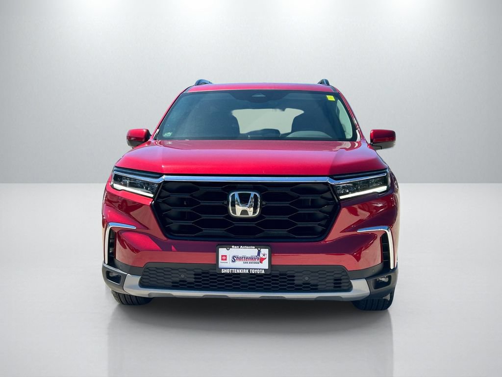 Used 2024 Honda Pilot Touring video 2