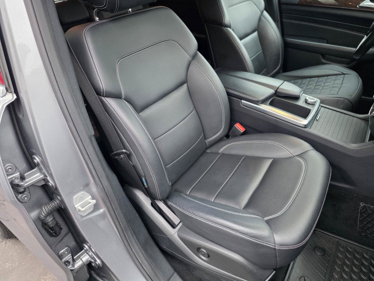 Used 2012 Mercedes-Benz ML 350 BlueTEC 4MATIC image 27