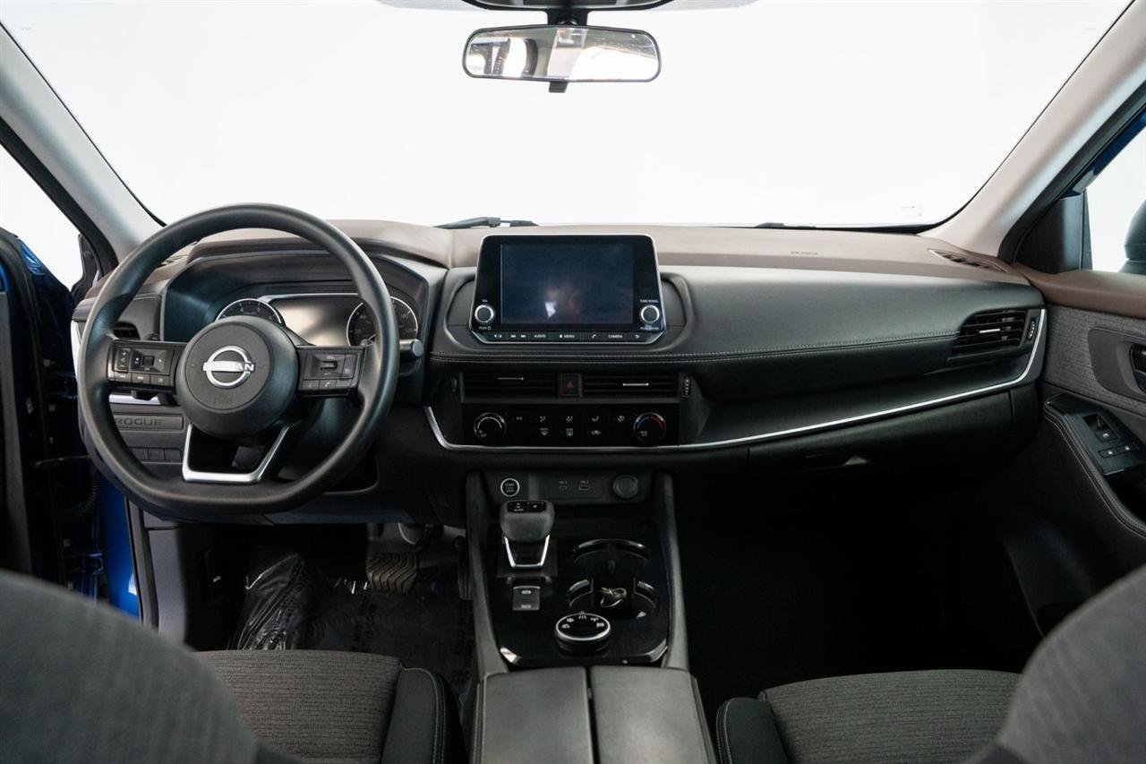 Used 2022 Nissan Rogue S AWD/4WD image 13