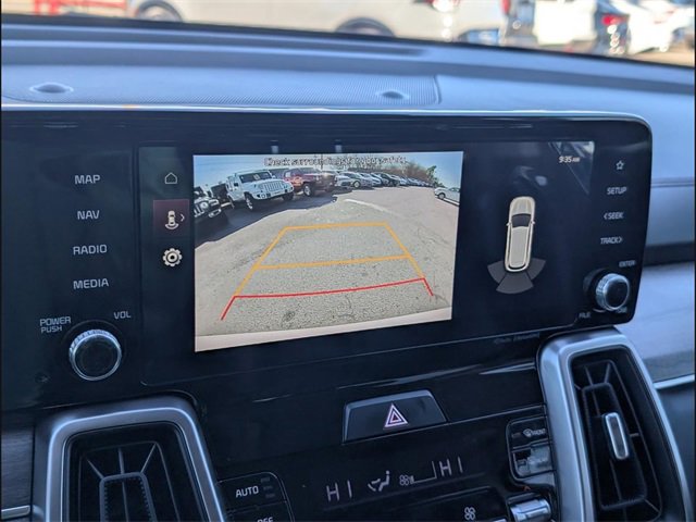 Certified 2023 Kia Sorento EX w/ Panoramic Sunroof Package image 13