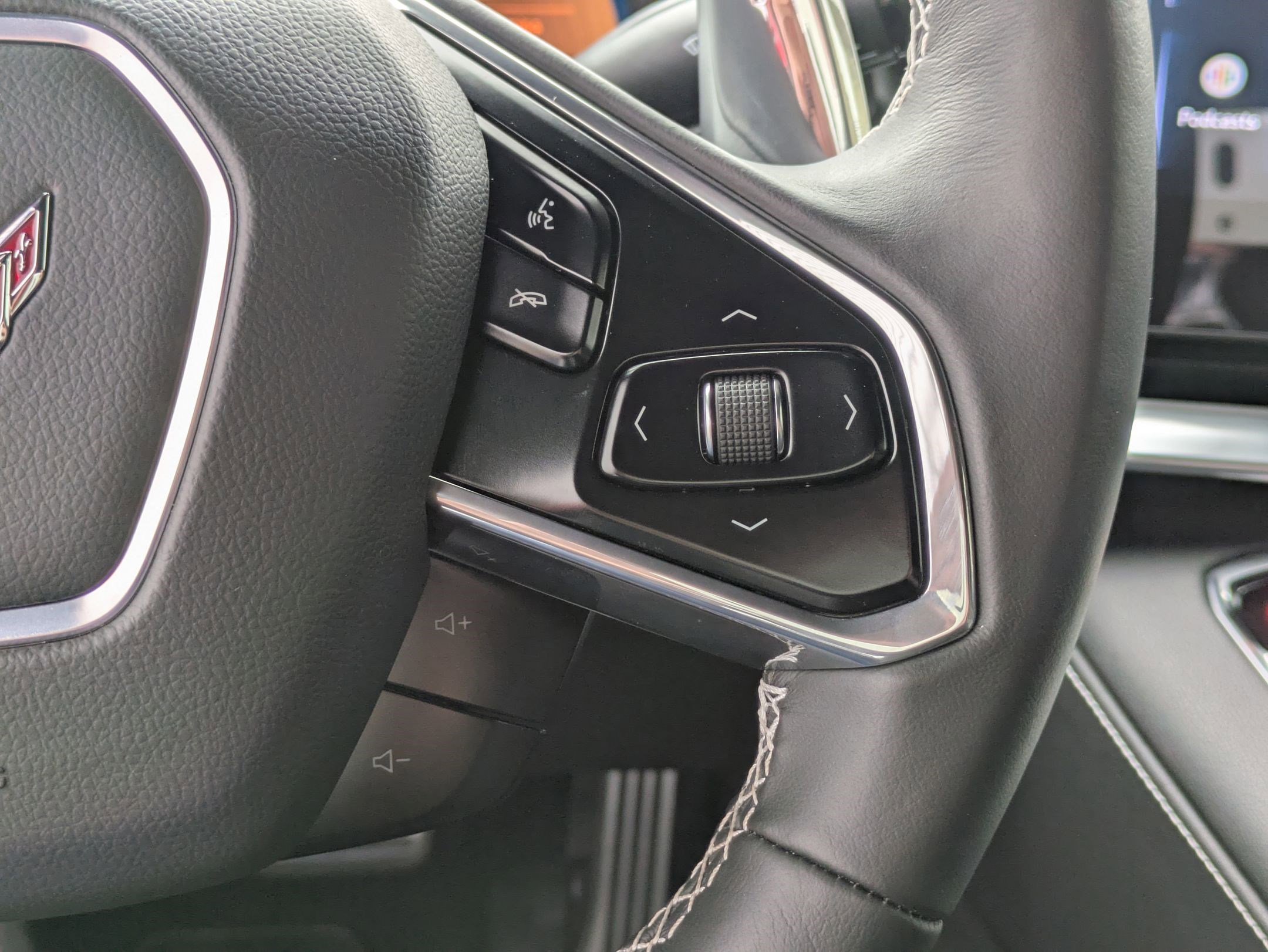 Used 2024 Chevrolet Corvette Stingray Coupe w/ 1LT image 18