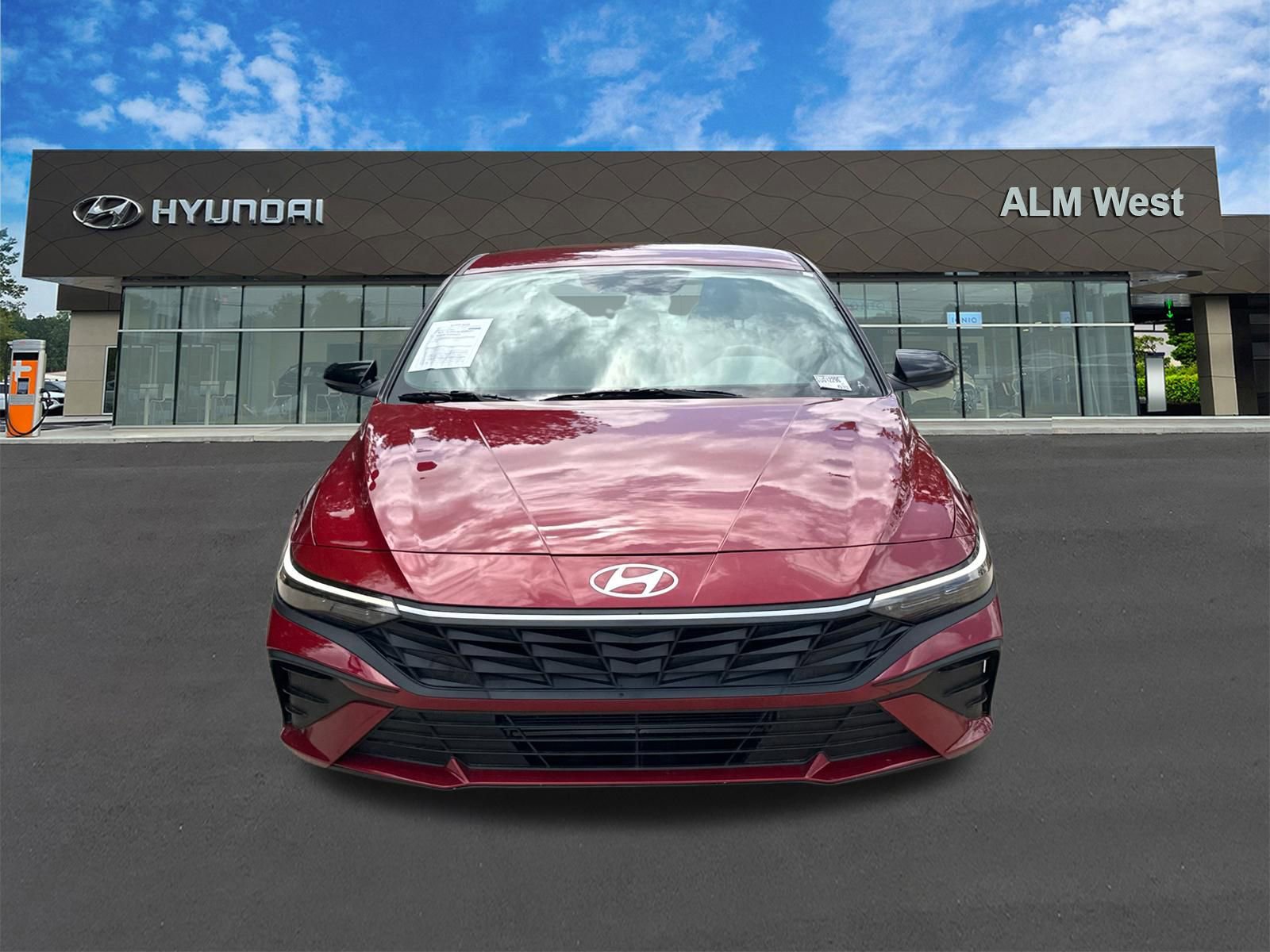 Certified 2025 Hyundai Elantra Sport FWD image 2