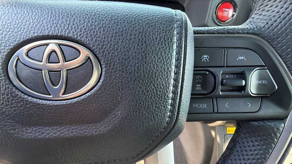 Used 2024 Toyota Tacoma TRD Sport w/ TRD Sport Upgrade Package image 20