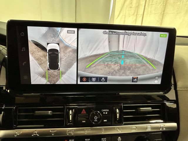 New 2026 Nissan Pathfinder SL w/ SL Premium Package FWD image 16