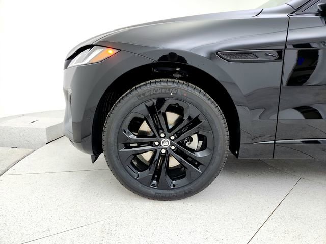 Used 2026 Jaguar F-PACE R-Dynamic S AWD/4WD image 33