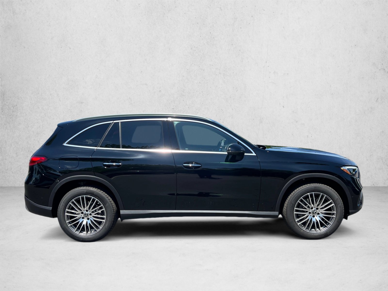 New 2026 Mercedes-Benz GLC 300 4MATIC video 4