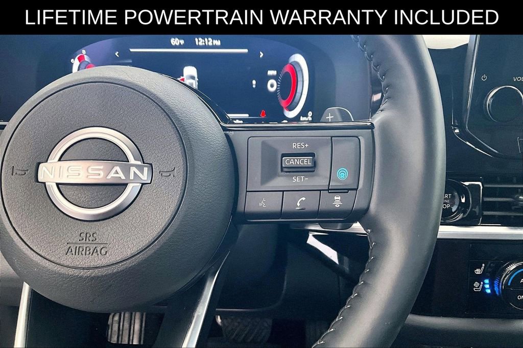 Used 2025 Nissan Pathfinder Platinum w/ Cargo Package image 27