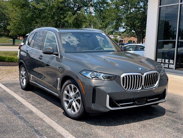 New 2026 BMW X5 xDrive50e AWD/4WD image 1