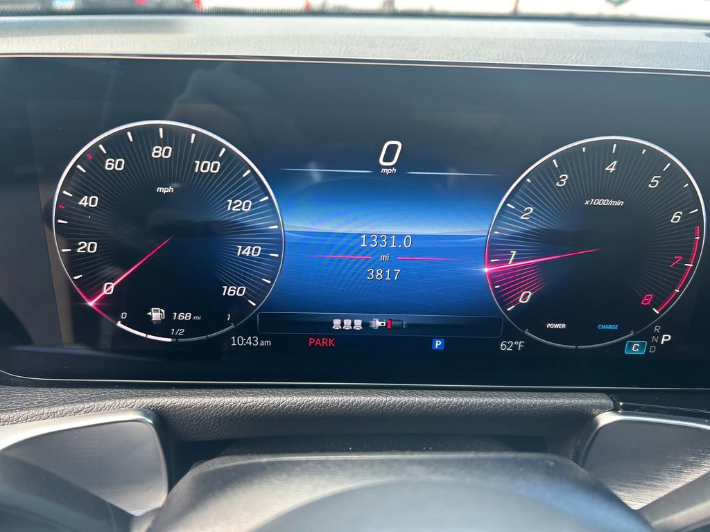 Used 2026 Mercedes-Benz GLB 250 4MATIC image 16