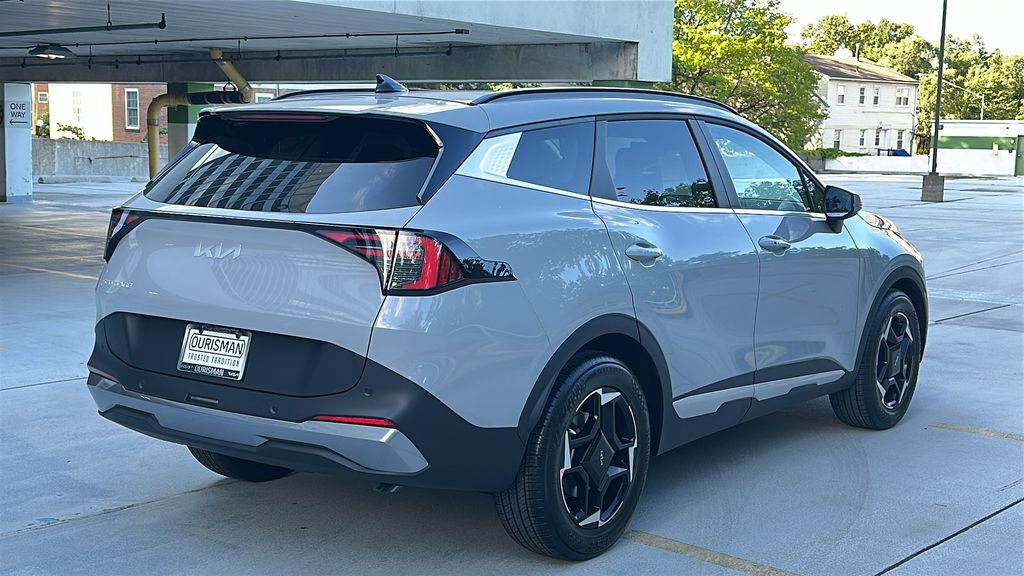 New 2026 Kia Sportage EX w/ EX Panorama Roof Package FWD image 4