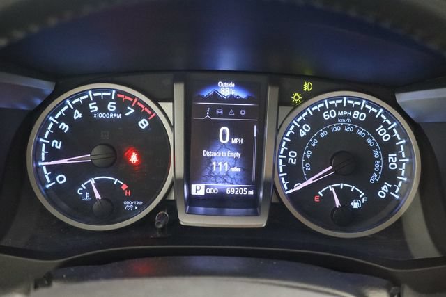 Used 2021 Toyota Tacoma SR5 RWD image 22