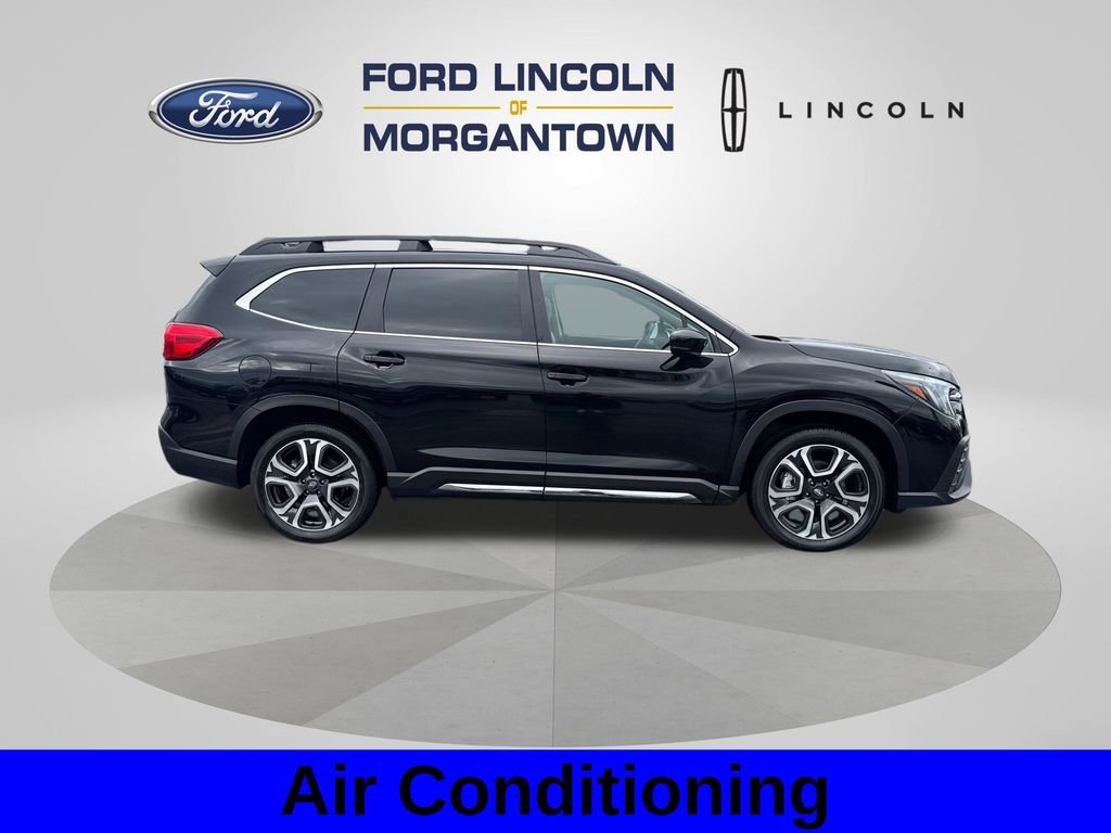 Used 2025 Subaru Ascent Limited w/ Popular Package #2 AWD/4WD image 5