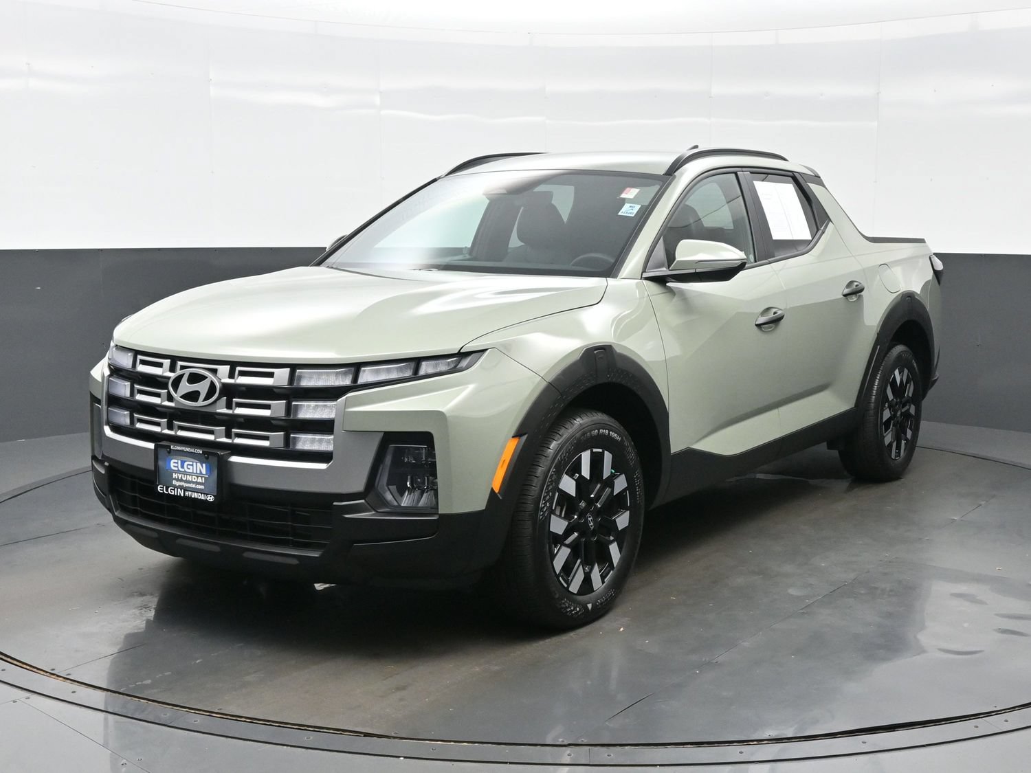 Certified 2026 Hyundai Santa Cruz SEL AWD/4WD image 2